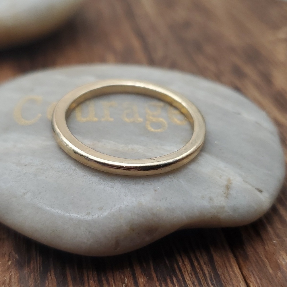 Size‎ 8 vermeil R546 ring simplistic band